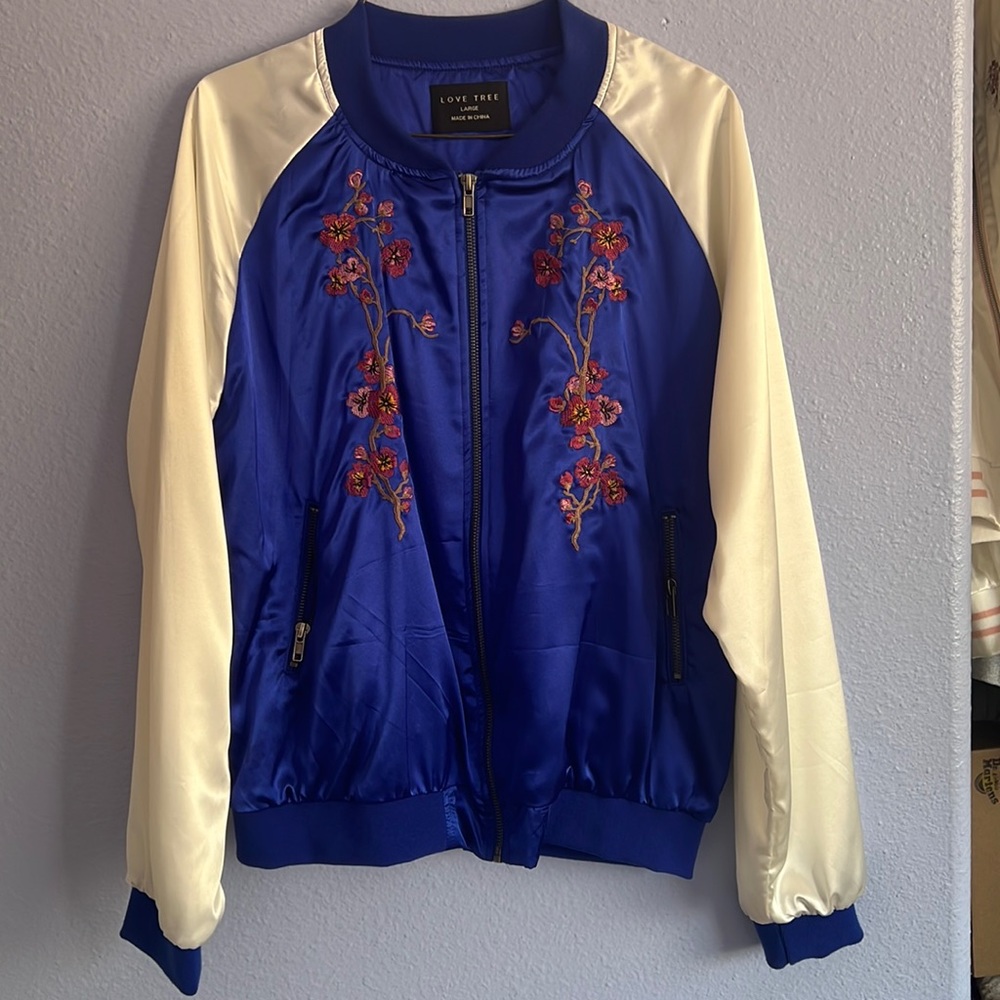 Bomber jacket